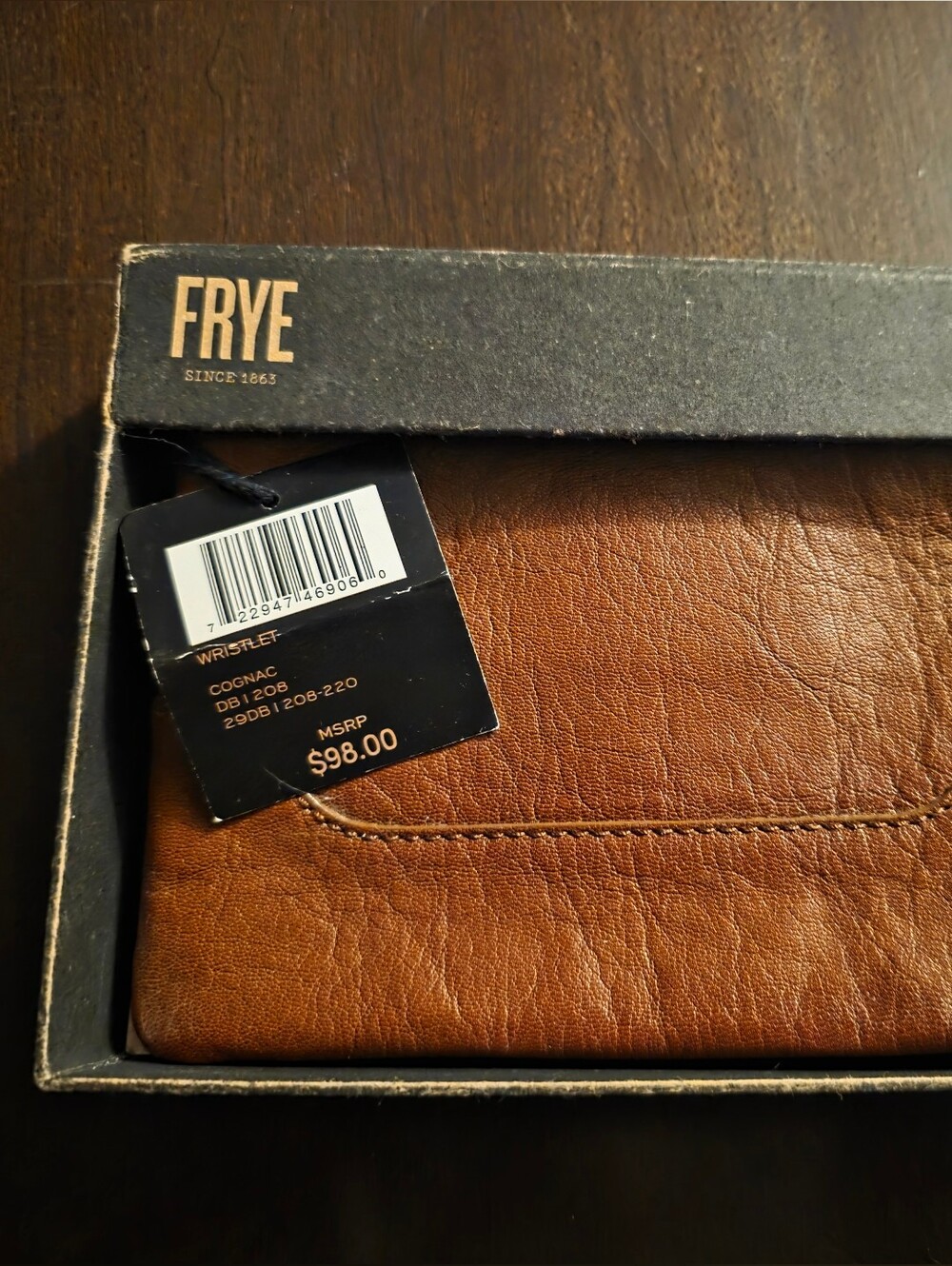 Frye Wristlet Cognac Brown Leather Corner Zip Wallet Wristlet/ New With Box